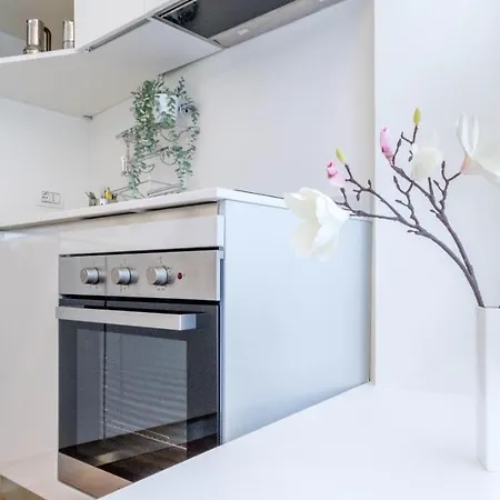 Altido Chic Apartment For 2 In The Centre Of Milan 밀라노