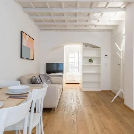 Altido Chic Apartment For 2 In The Centre Of Milan 아파트