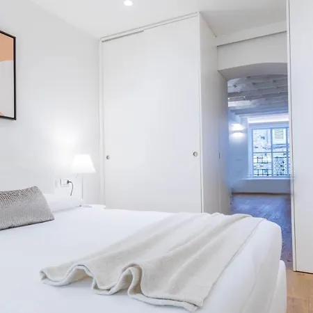 Altido Chic Apartment For 2 In The Centre Of Milan *